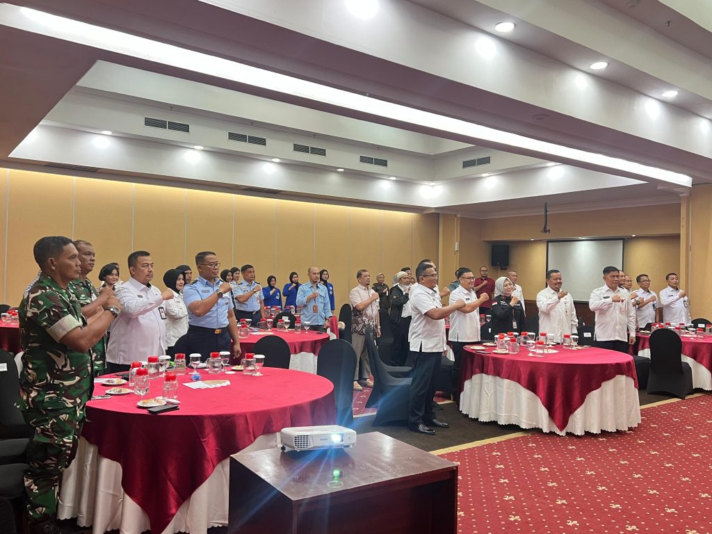 Kepala Bakesbangpol Kepri Hadiri Kegiatan Forum Diskusi dan Sosialisasi Kebijakan Umum Pertahanan Negara