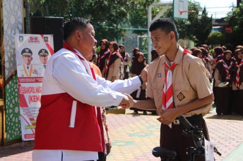 Kesbangpol Masuk Sekolah (22)