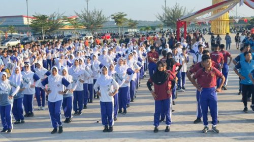 Ribuan Pelajar Dekalarasi Pelajar Anti Narkoba bersama Badan Kesbangpol Kepri