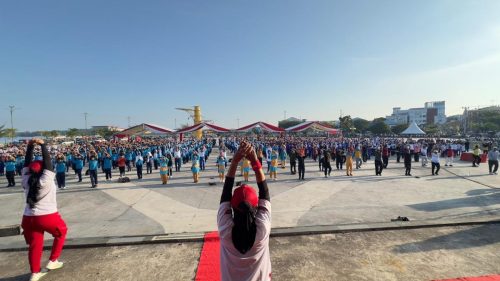 Ribuan Pelajar Dekalarasi Pelajar Anti Narkoba bersama Badan Kesbangpol Kepri